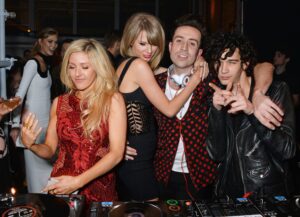 Matty Healy and Taylor Swift